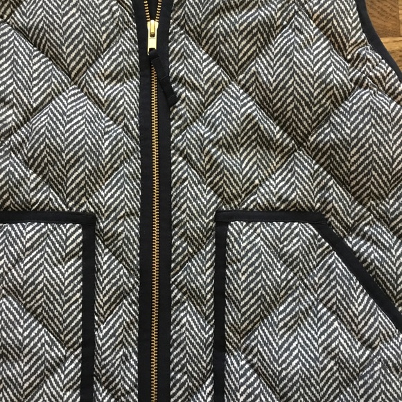J Crew Vest - Picture 2 of 4